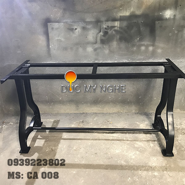 Bàn ăn cafe gang đúc CA 008